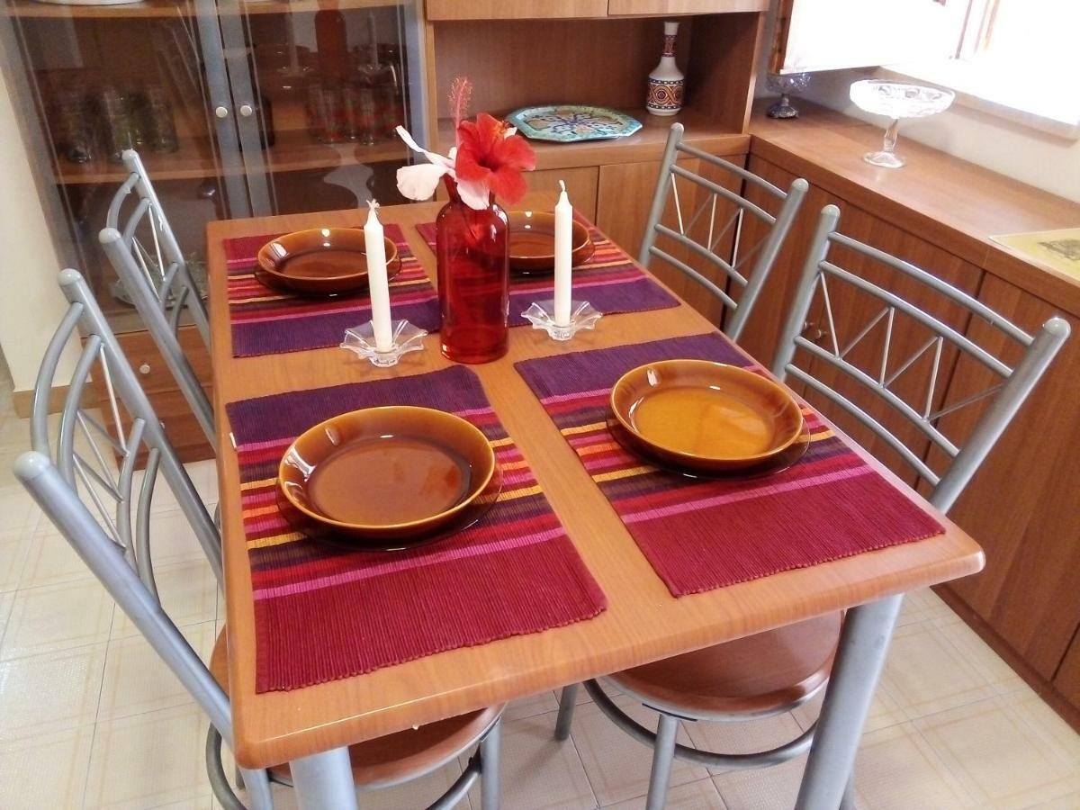 Il Giardino Di Hyccara Villa Карини Екстериор снимка